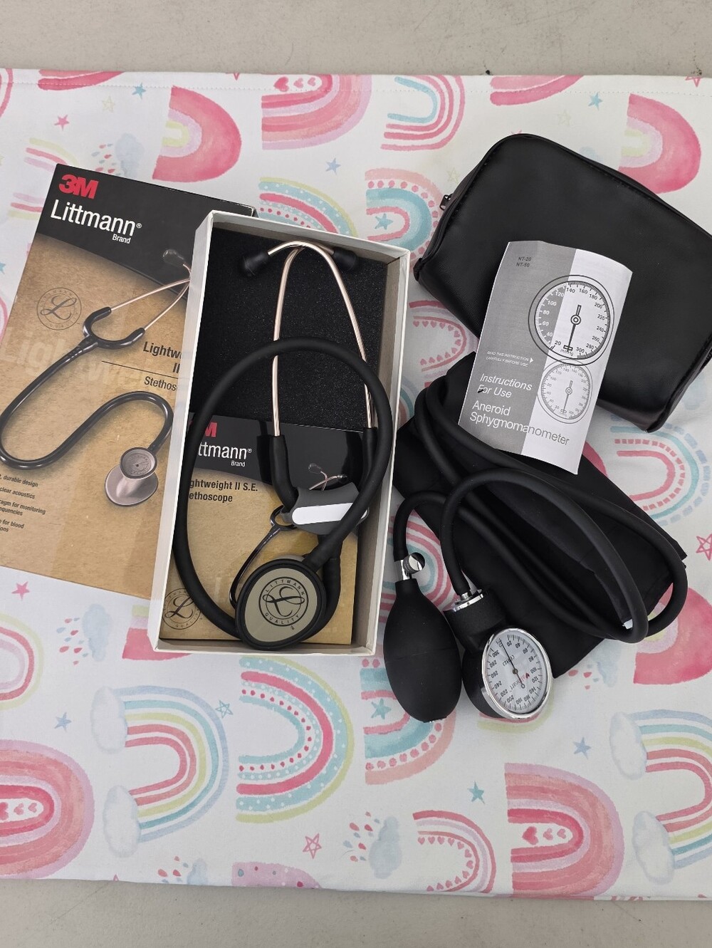 Littmann Lightweight II S.E. Stethascope & Aneroid Sphygmomanometer
